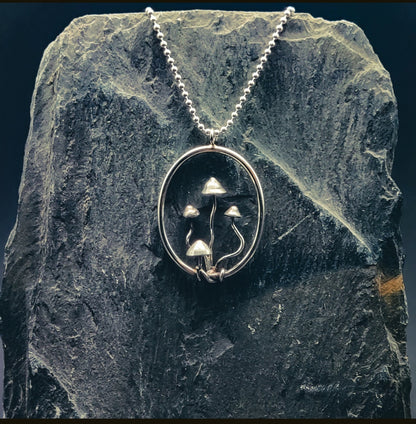 Halsband Mycela - Sterlingsilver med Svampmotiv