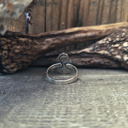Primal - Ring i Sterlingsilver med Rävtand