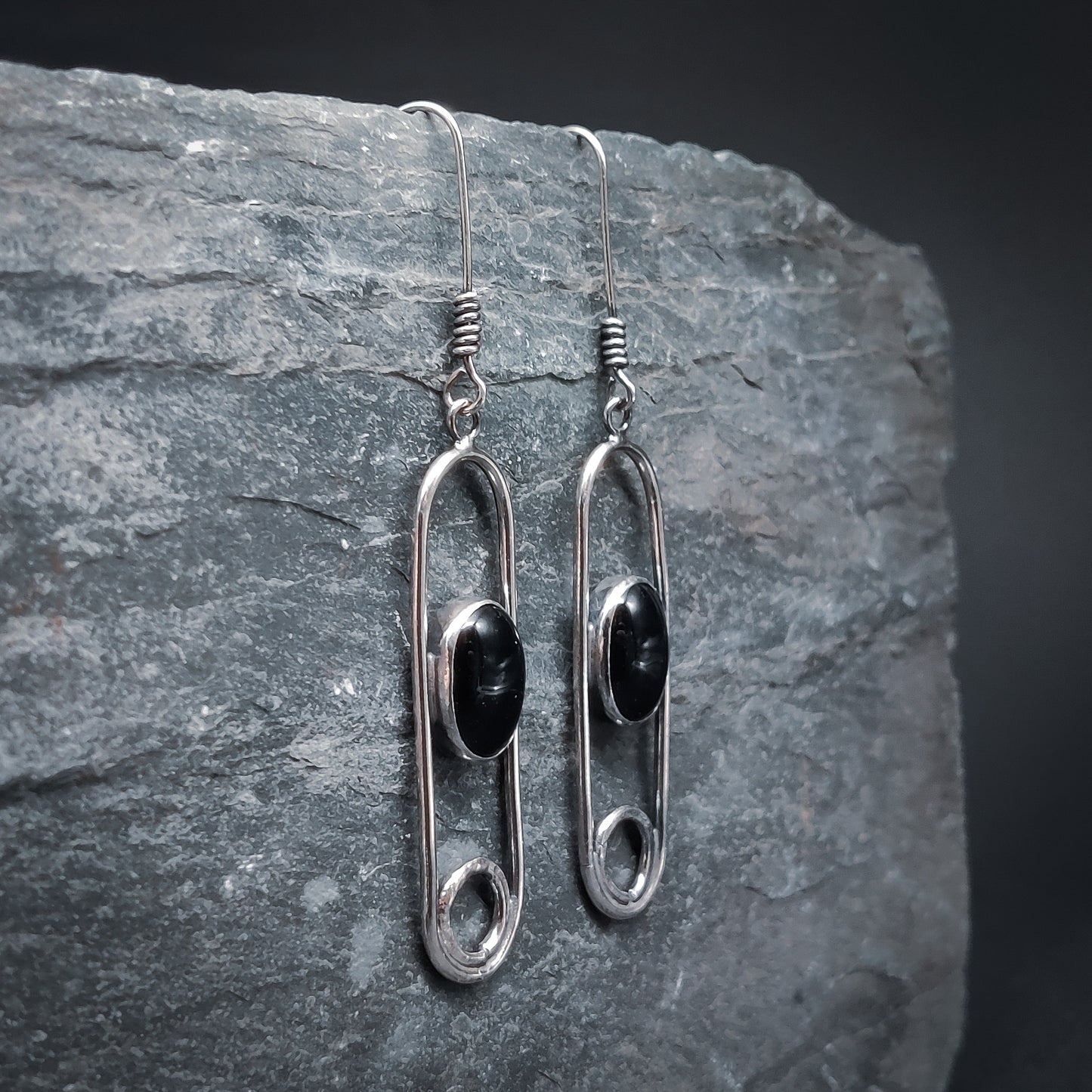 Eclipse - Örhängen i Sterlingsilver med Onyx