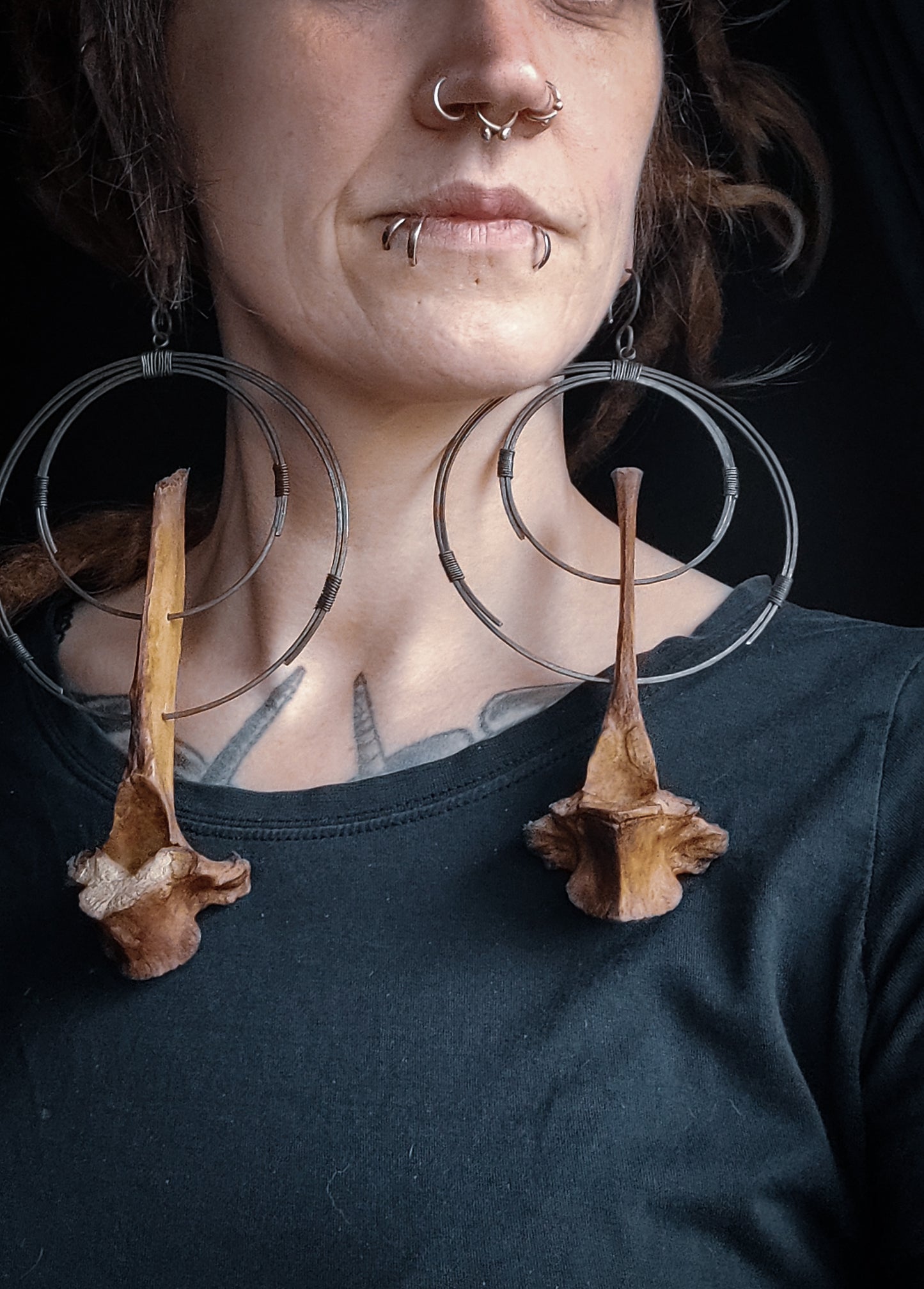 Doublemoon - Ear Weights i Stål och Ben