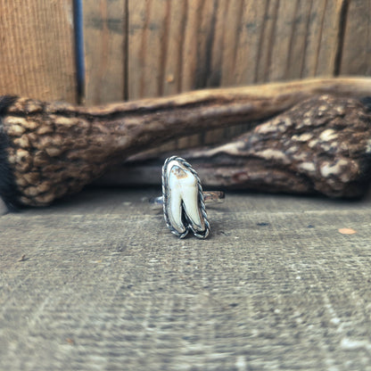 Primal - Ring i Sterlingsilver med Vildsvinstand