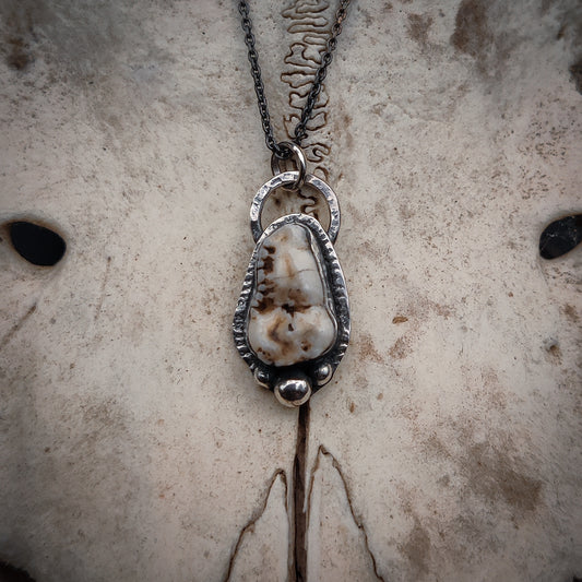 Primal - Halsband i Sterlingsilver med Vildsvinstand