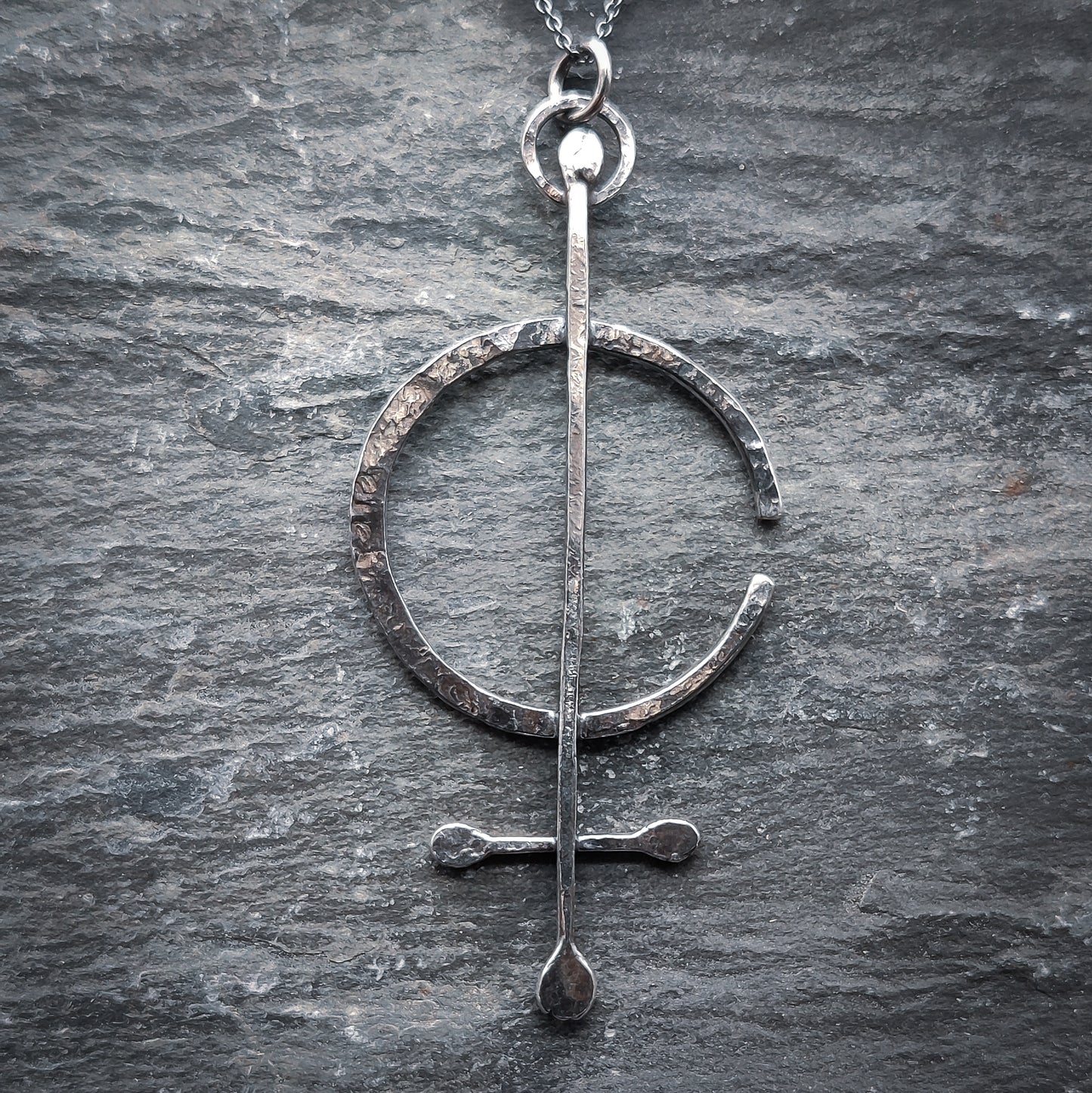 Sigill - Halsband i Sterlingsilver med Cirkulär Design