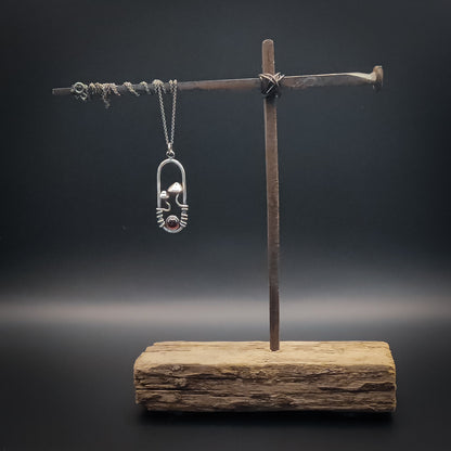 Spora - Halsband i Sterlingsilver med Ädelsten