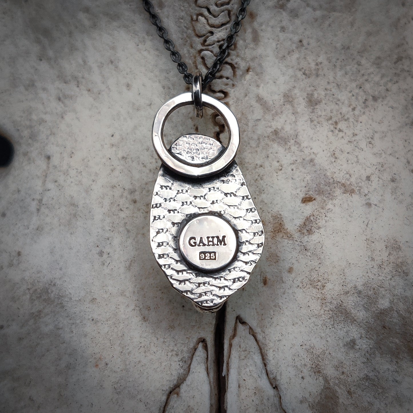 Primal - Halsband i Sterlingsilver med Vildsvinstand