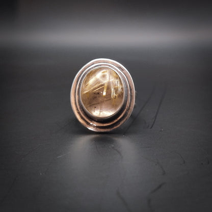 Unik Ring i Sterlingsilver med Guldrutil