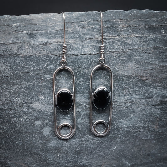 Eclipse - Örhängen i Sterlingsilver med Onyx