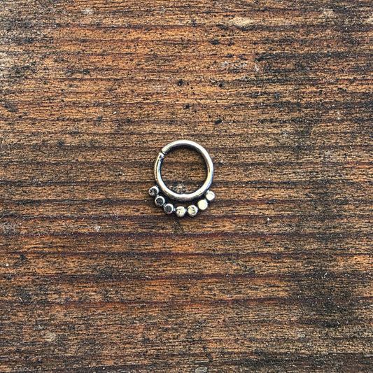 Dot - Septumsmycke i Sterlingsilver