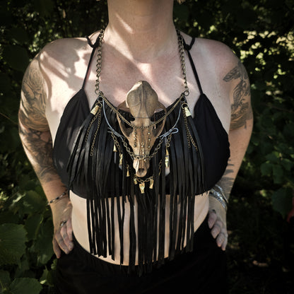 Halsband med rävskalle